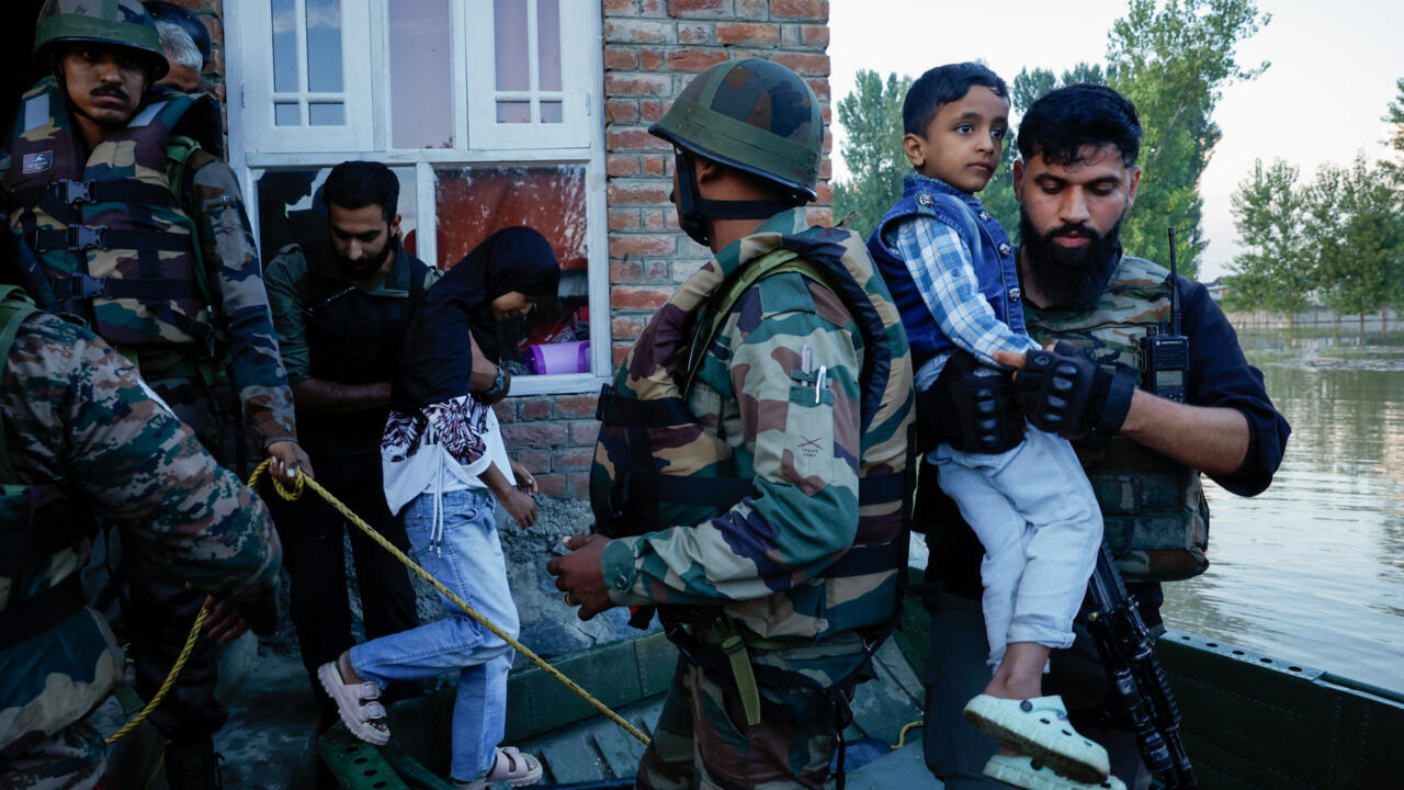 Inde: la mousson continue de semer le chaos dans le nord du pays