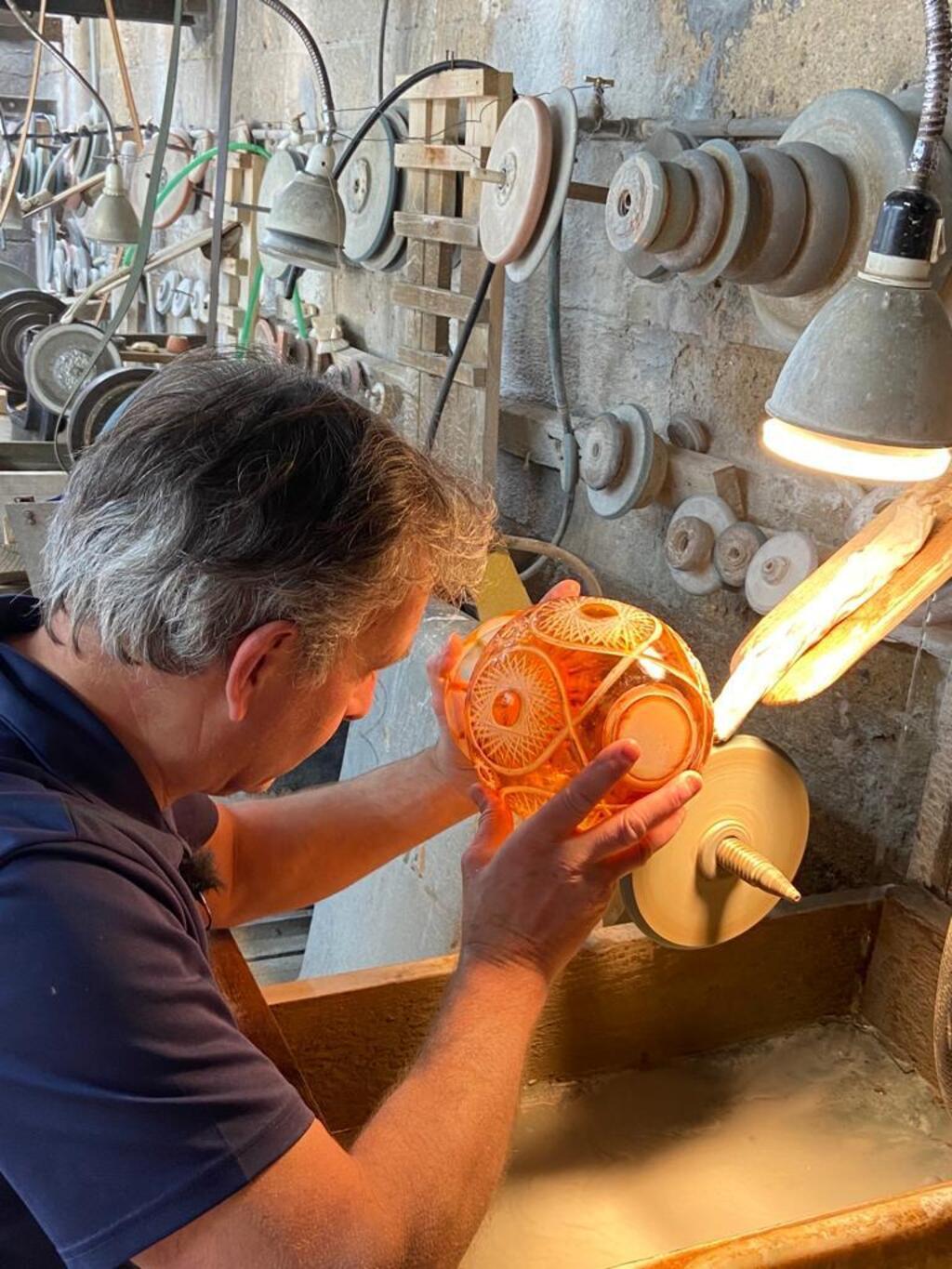 Franck Benito dans son atelier