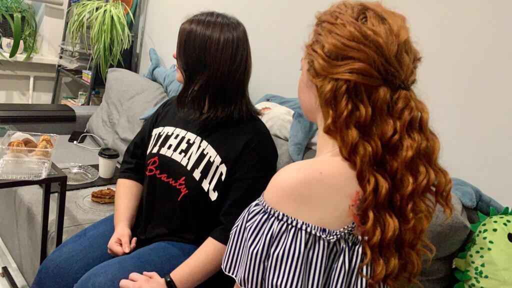 Vika et Valeria espèrent se marier dans les prochains mois au Portugal. Elles envisagent désormais de s'installer à l'étranger, et de quitter définitivement la Russie.