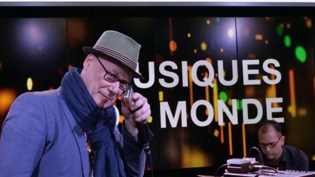Olivier Ker Ourio et Inor Sotolongo à RFI.