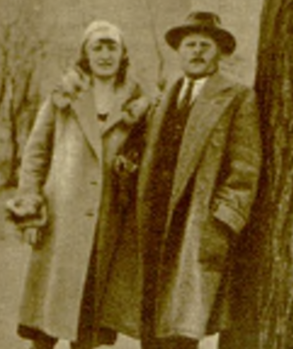 Lăzurică Lăzureanu și soția sa în 1936