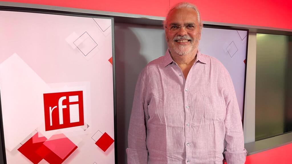 O jornalista e historiador Paulo Antonio Paranaguá na sede da RFI.