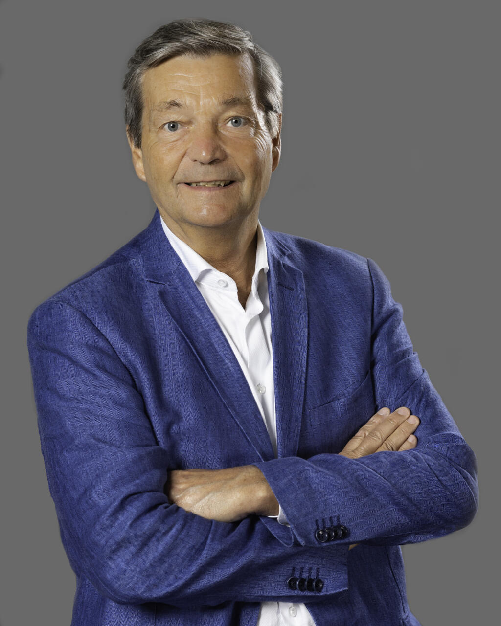 O cientista francês Christian Brechot,professor de Medicina da Universidade da Flórida, ex-diretor do Inserm (Instituto Nacional francês de Saúde e Pesquisa Médica), do Instituto Pasteur e atual presidente do Global Virus Network.