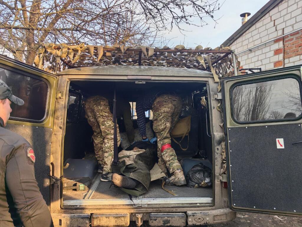 Une évacuation à Soudja, dans la région de Koursk.