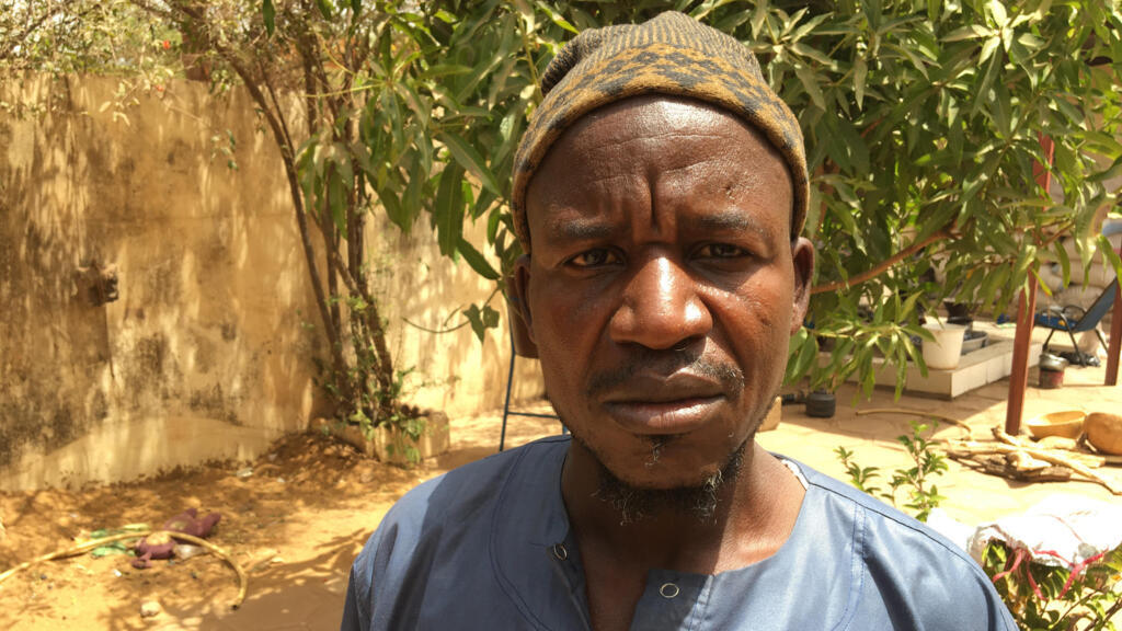 Oumar Bouaré a servi d’intermédiaire avec les djihadistes de la Katiba Macina car son village, Ndebougouba, est le premier du cercle à avoir subi la loi des djihadistes… et à avoir établi le contact avec eux. Avril 2021.