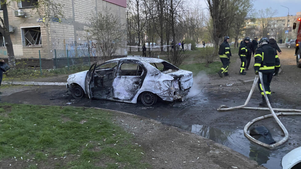 Một khu dân cư tại thành phố Kryvyi Rih bị Nga oanh kích ngày 04/04/2025.