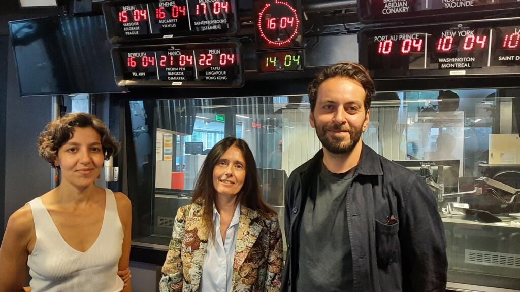 Christine Montalbetti est venue accompagnée de Nassera Tamer et Nadid Belaatik, deux étudiants du master de création littéraire.