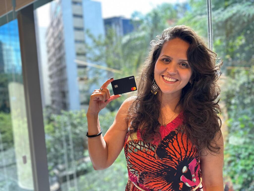 Usuária do cartão de benefícios Swile, empresa francesa com atuação no Brasil.