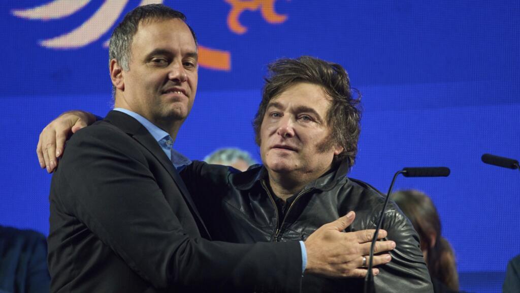 Argentine: après sa victoire aux élections, Javier Milei remanie son gouvernement pour mener ses réformes