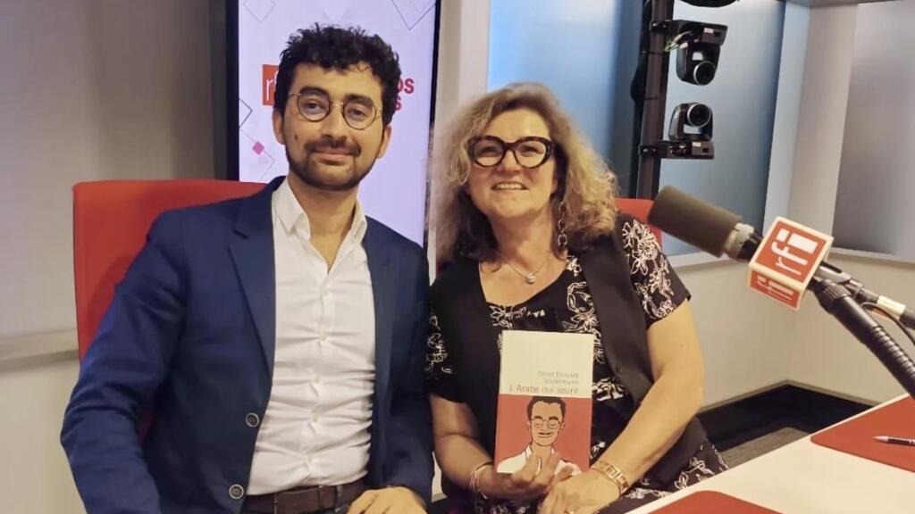 L'écrivain Omar Youssef Souleimane en studio à RFI (mai 2025)