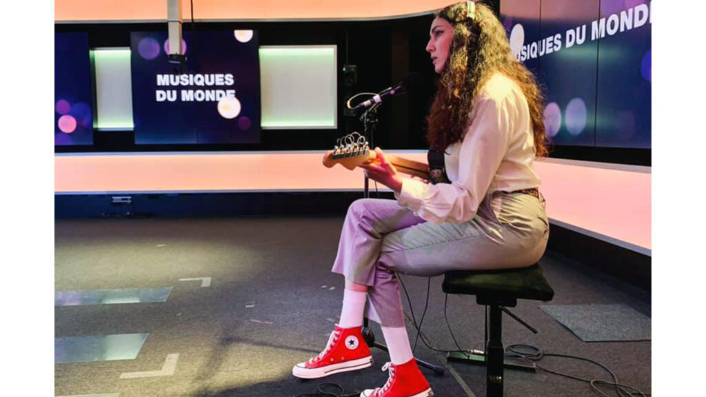 Sarah Maison à RFI.