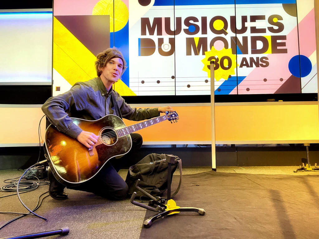 Tiwayo à RFI.