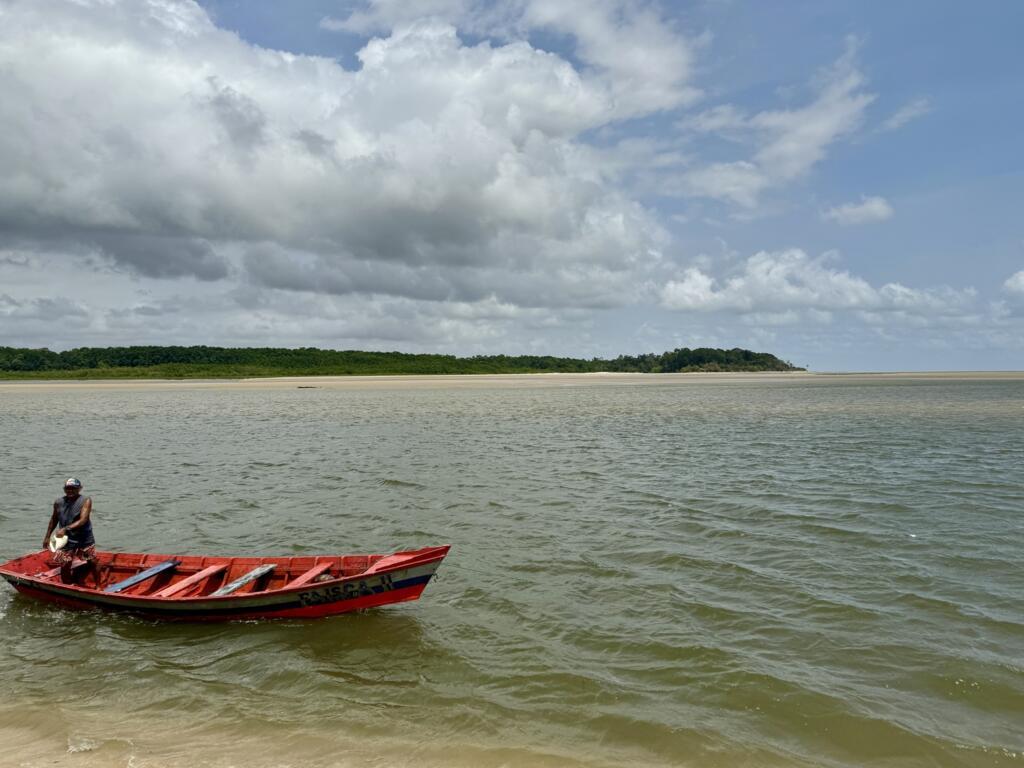 Área onde Petrobras faz testes para a prospecção de petróleo fica a cerca de 600 quilômetros de Soure, na Ilha do Marajó.