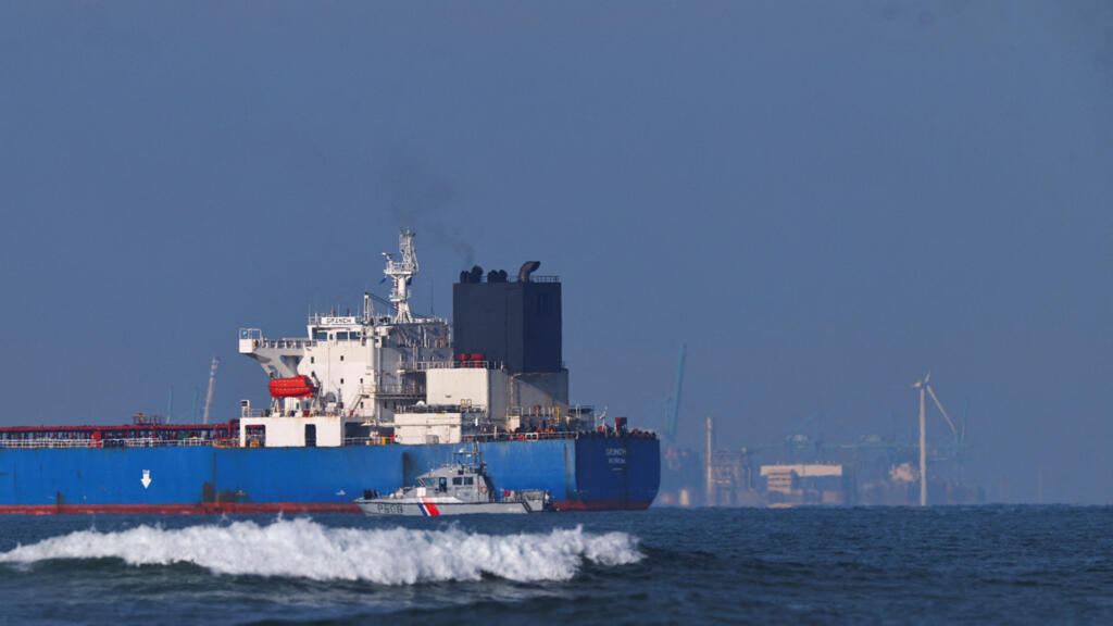 La «flotte fantôme» russe sous pression occidentale, le capitaine du «Grinch» en garde à vue