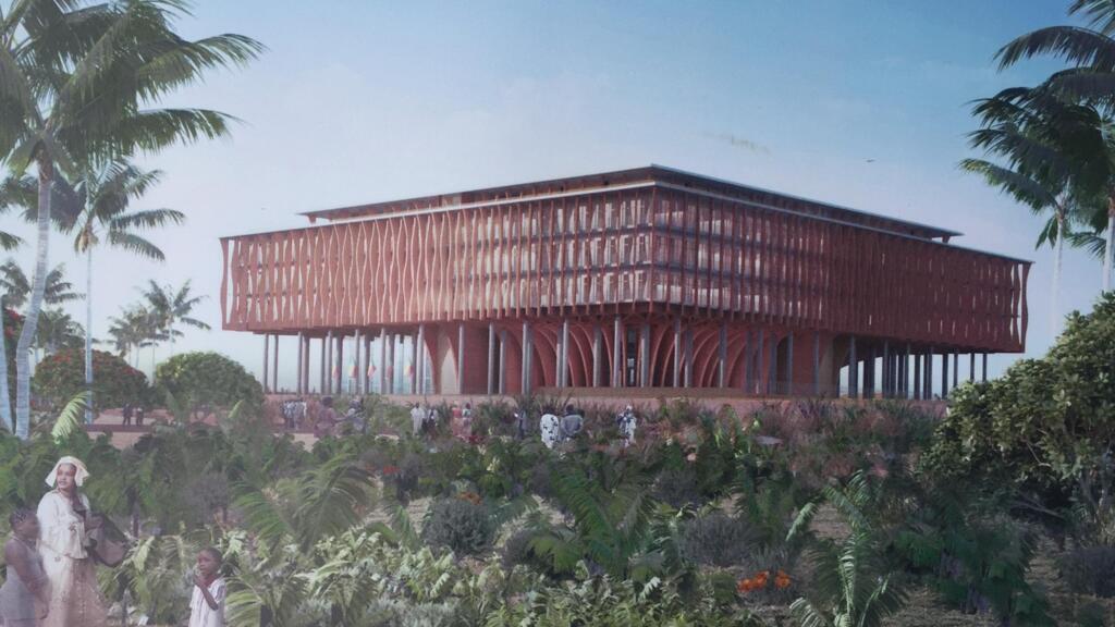 Vue sur un panneau d’information montrant le projet de Kéré Architecture.