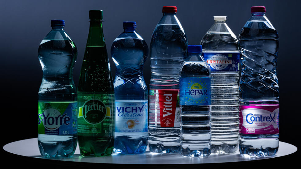 Organismo de control confirma la contaminación de agua mineral de Nestlé