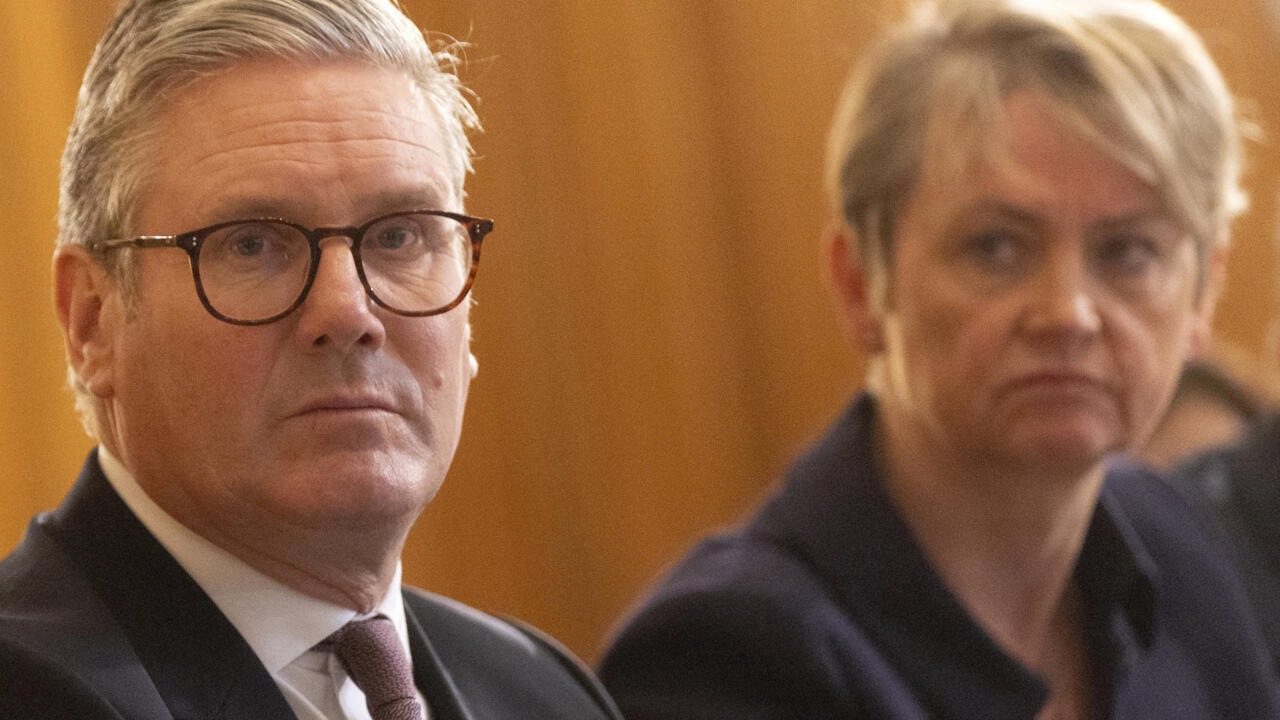 Au Royaume-Uni, Keir Starmer remanie son gouvernement après la démission de sa vice-Première ministre