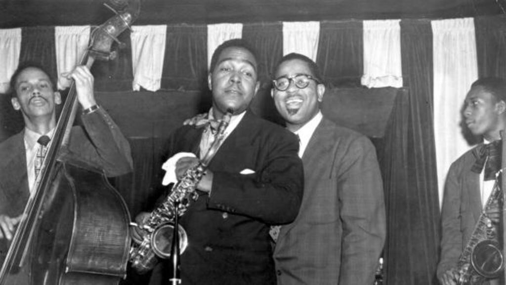Tommy Potter, Charlie Parker, Dizzy Gillespie et John Coltrane au Birdland à New York, en 1951?