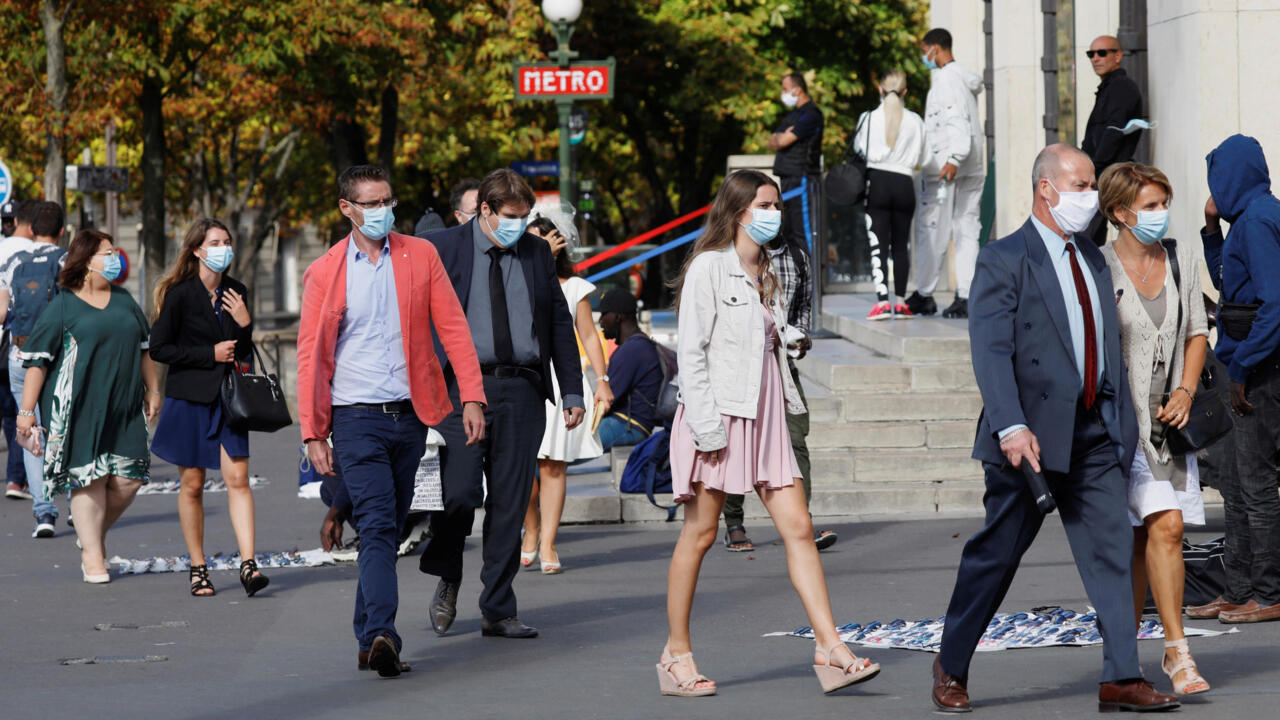 Paris makes free Covid19 tests available citywide