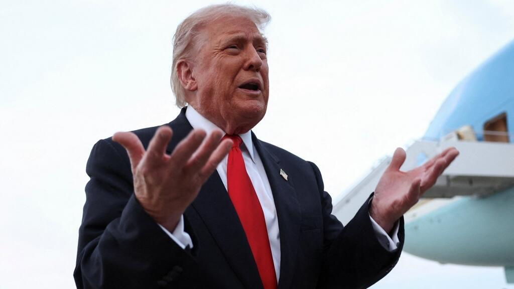 Donald Trump menace la BBC de poursuites pour diffamation après le montage trompeur d'un discours