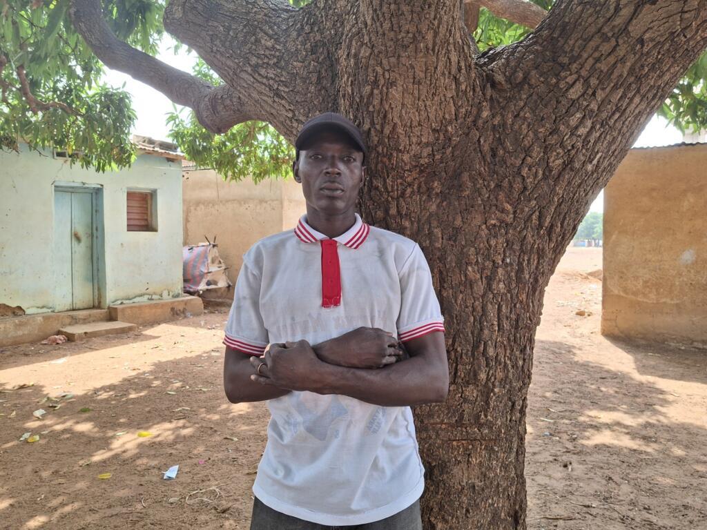 Madou Ouattara est agriculteur en Côte d'Ivoire. Il a bénéficié d'aides pour améliorer ses activités.