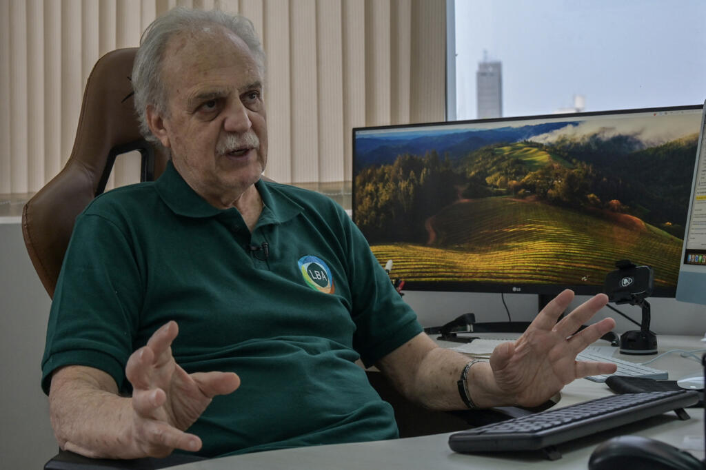 O climatologista brasileiro Carlos Nobre é copresidente do Painel Científico para a Amazônia e membro da Academia Brasileira de Ciências. (27 de setembro de 2024)