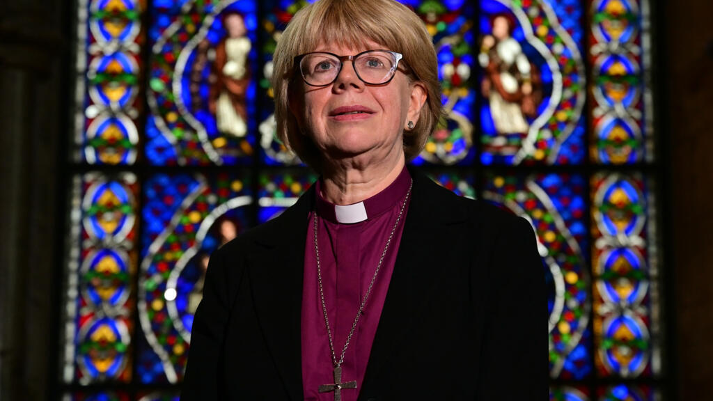 Sarah Mullally, primera mujer nombrada jefa de la Iglesia de Inglaterra