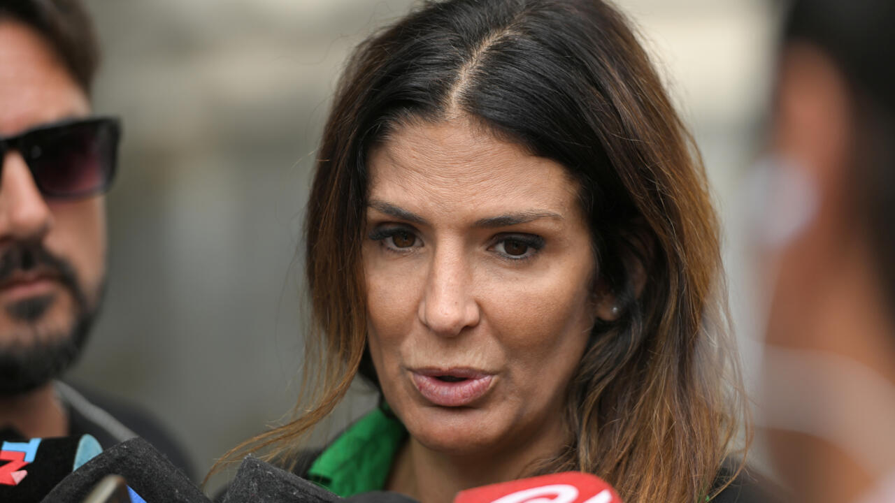 rfi.fr - Argentine judge fired after causing mistrial of Maradona medical team