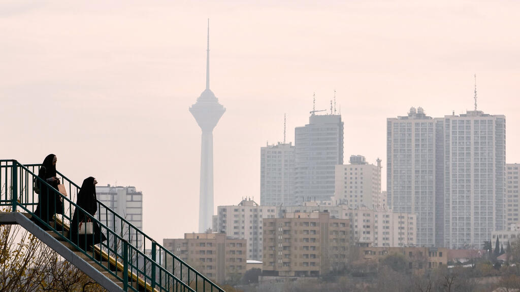 De plus en plus d'Iraniennes osent circuler sans hijab: «une bataille de tous les jours»