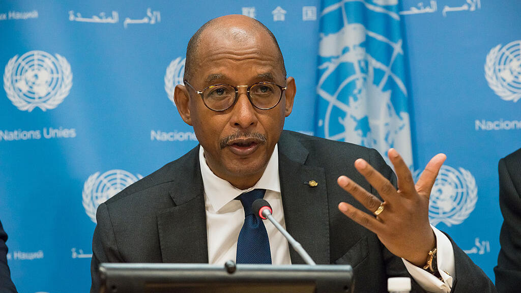 Ibrahim Assane Mayaki s'adresse à la presse le 14 octobre 2015.