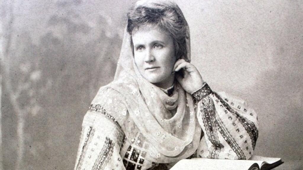 Carmen Sylva, regina-poetă, în colecţiile Bibliotecii Naţionale a Franţei