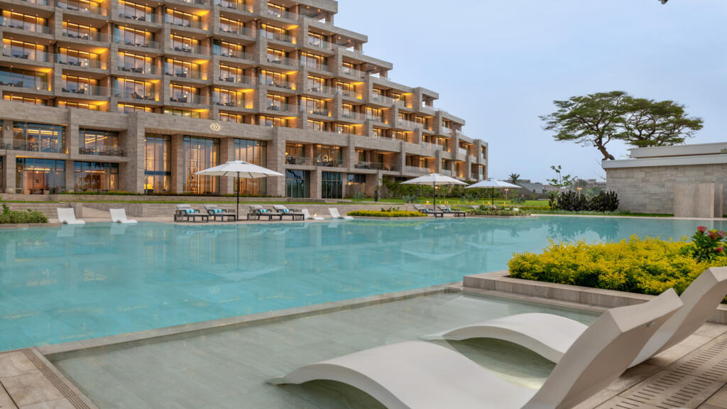 Le Bénin inaugure ce jeudi 12 décembre l’hôtel 5 étoiles Sofitel à Cotonou, la capitale économique du pays. C'est le premier 5 étoiles de Cotonou.