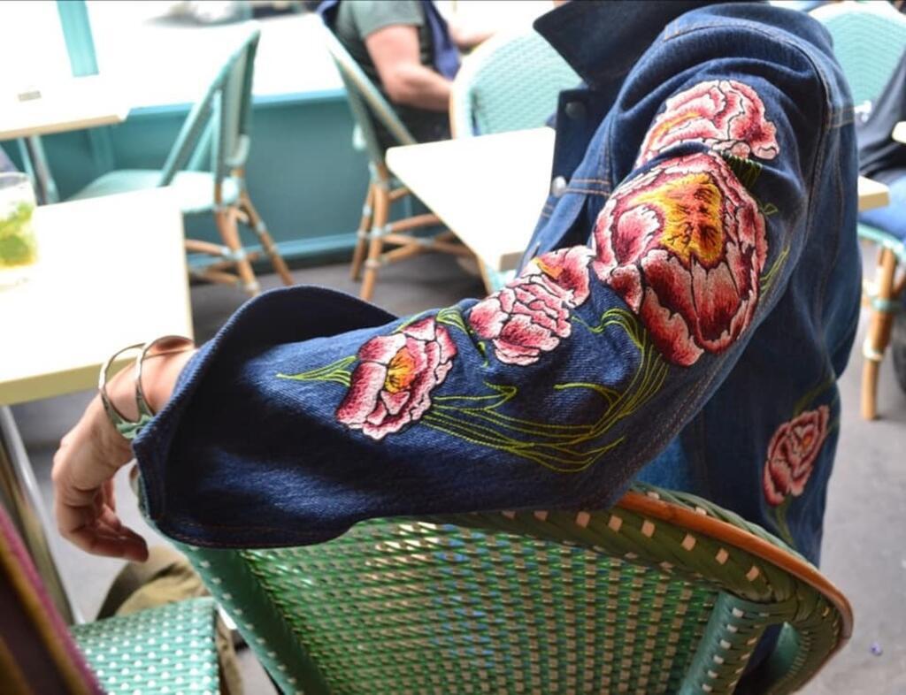 Détail de broderie