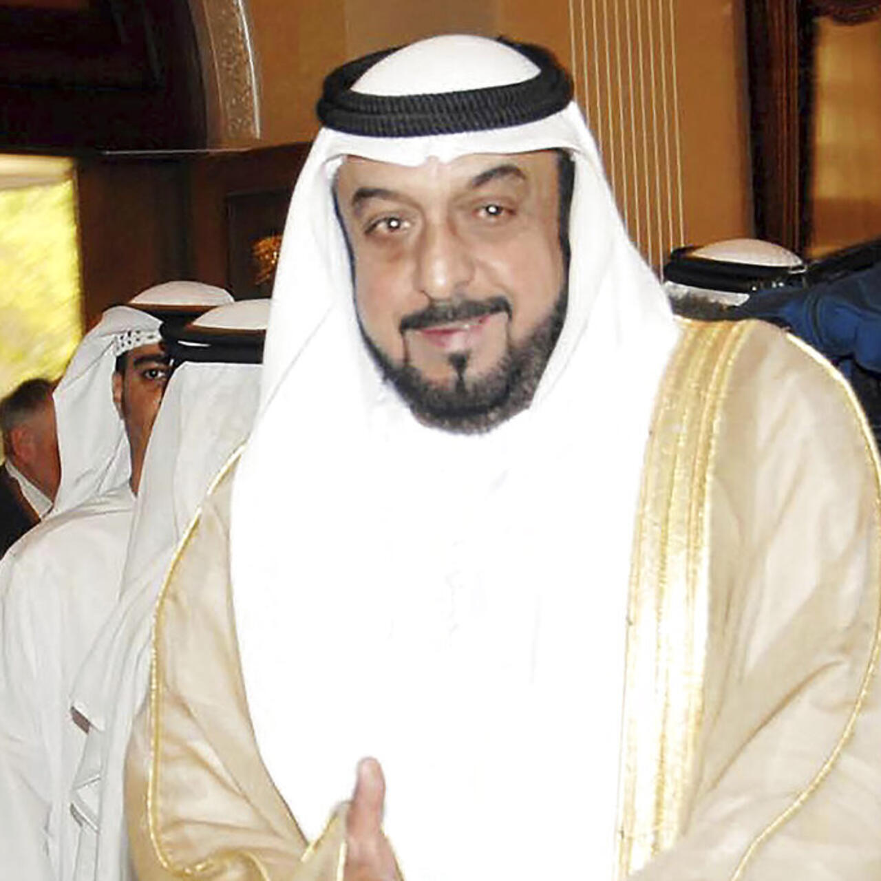 Khalifa Ben Zayed Al Nahyane Frères Et Sœurs Mort de Khalifa ben Zayed Al-Nahyane, président des Émirats arabes unis