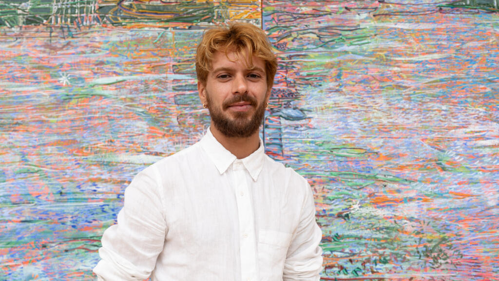 Vinícius Gerheim, de Juiz de Fora, participa de "Horizontes", no Grand Palais, em Paris (5/6/25).