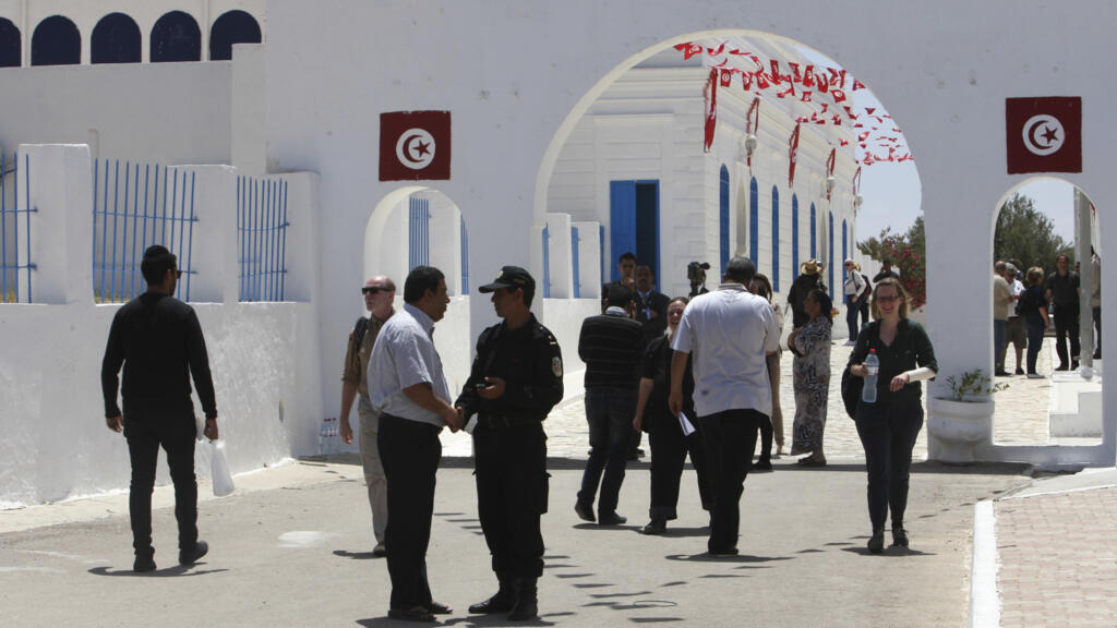 Tunisie: désarroi des familles après le report du procès de l'attentat contre la synagogue de Djerba