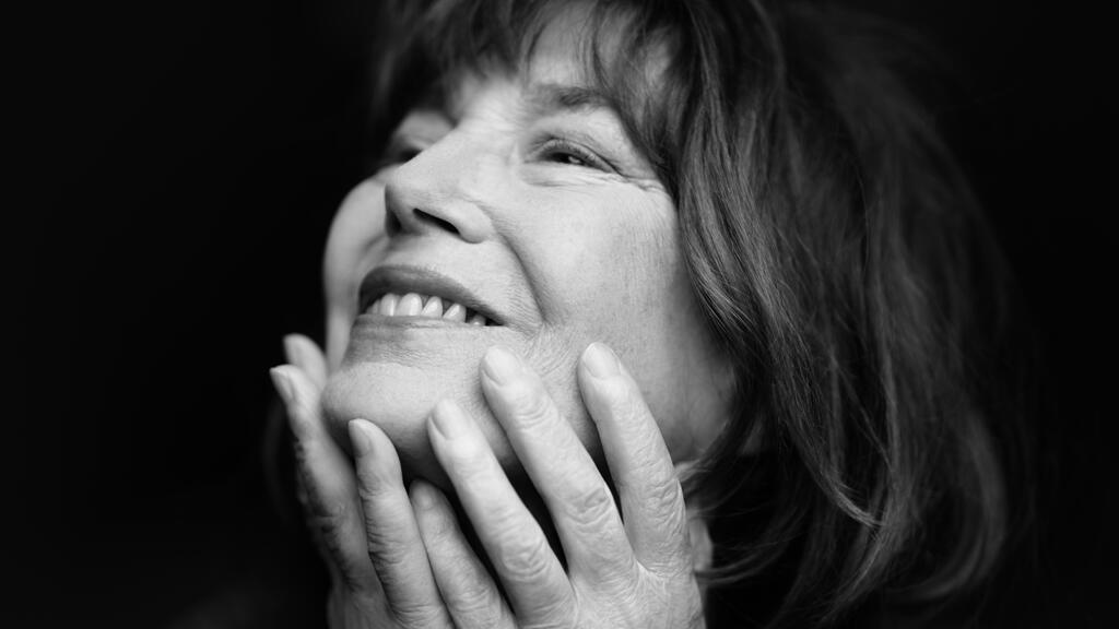 Jane Birkin publie un nouvel album intitulé « Oh ! Pardon tu dormais ».