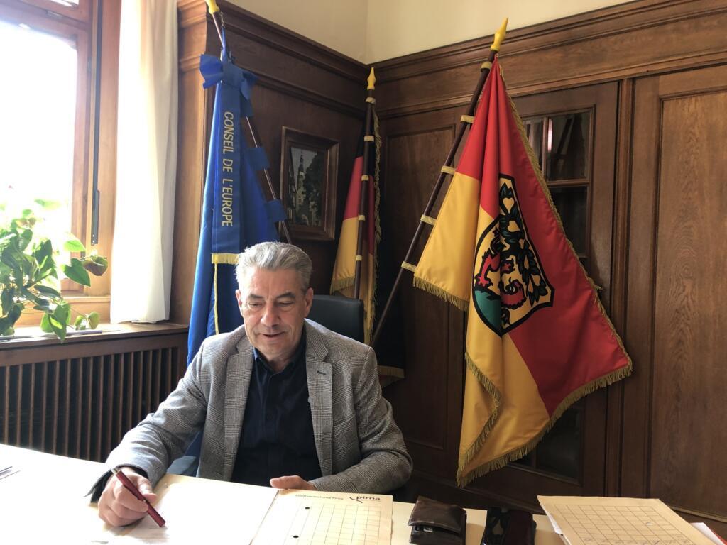 Tim Lochner, maire de Pirna. « La situation actuelle me rappelle le socialisme ».