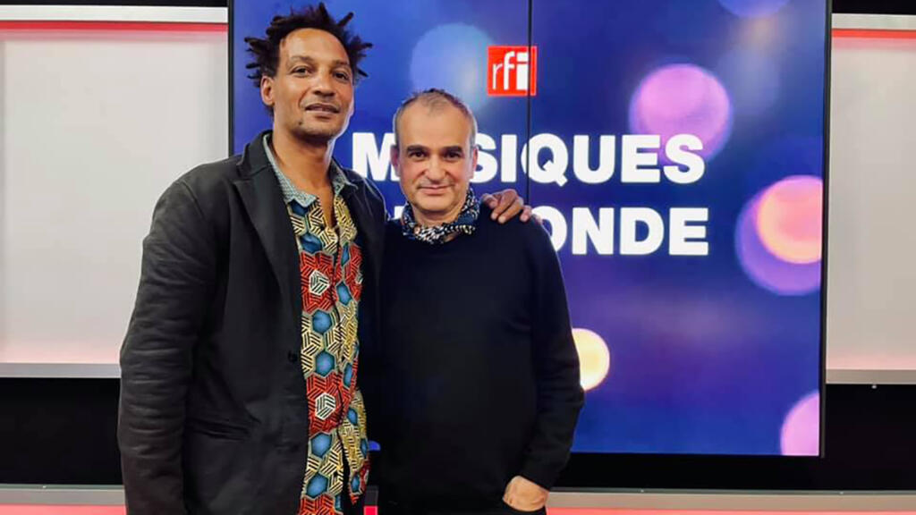 David Walters et Vincent Segal à RFI.