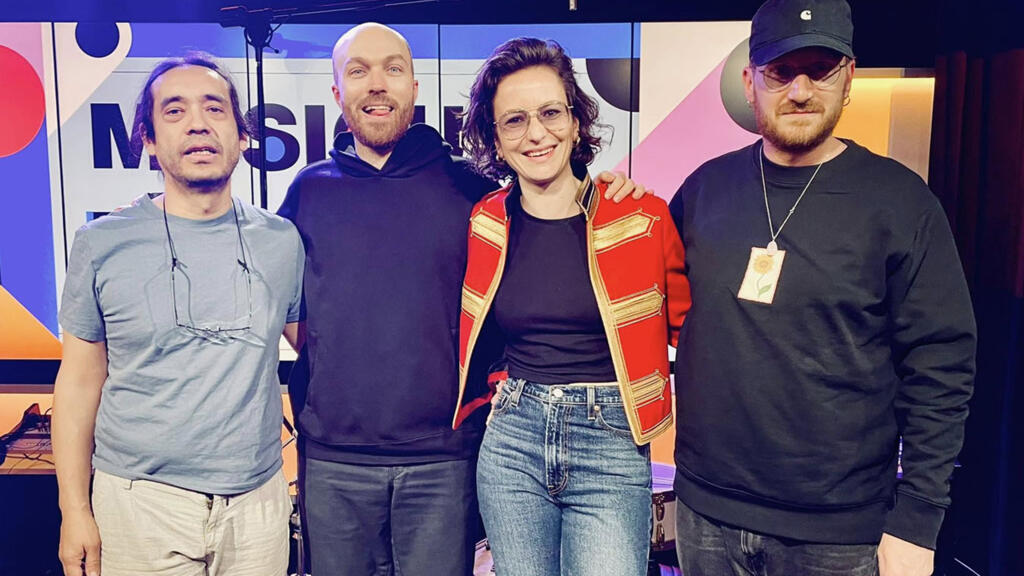 Léa Maria Friès, Gauthier Toux, Julien Herne et Antoine Paganotti à RFI.