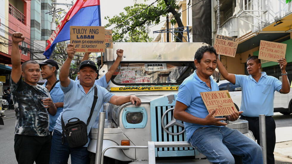 Philippine jeepney drivers protest over phaseout plan