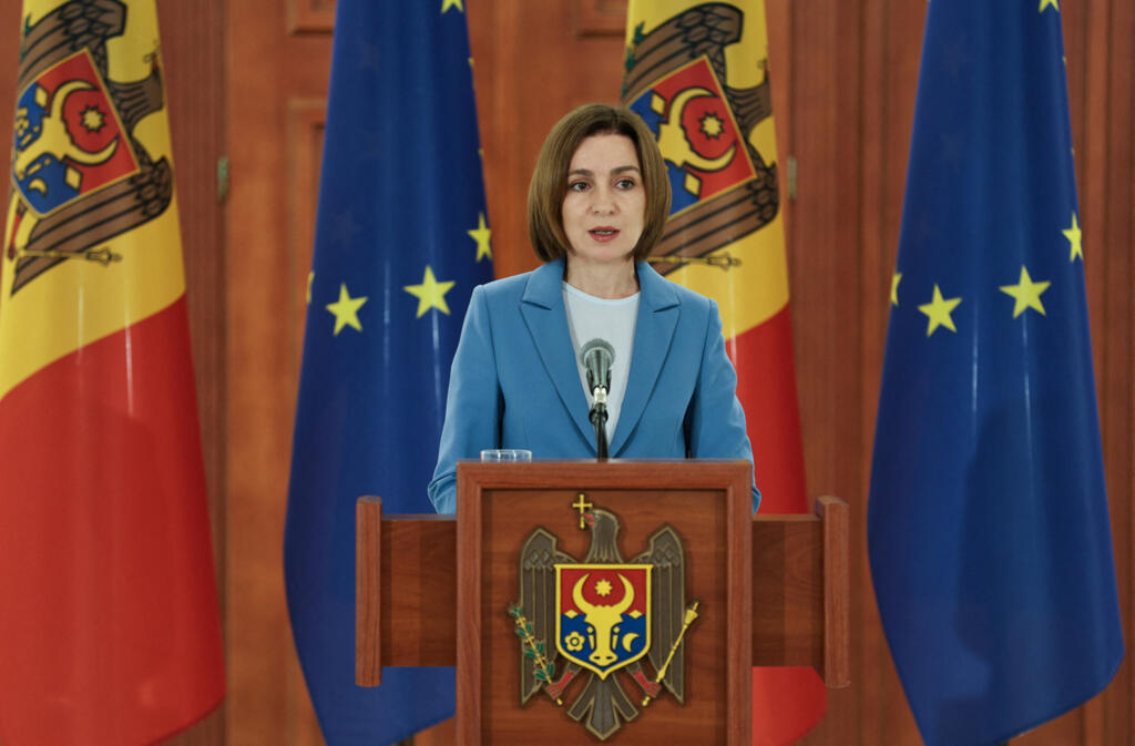 La présidente moldave Maia Sandu participe à une conférence de presse après l'annonce des résultats des élections législatives, à Chisinau, en Moldavie, le 29 septembre 2025.