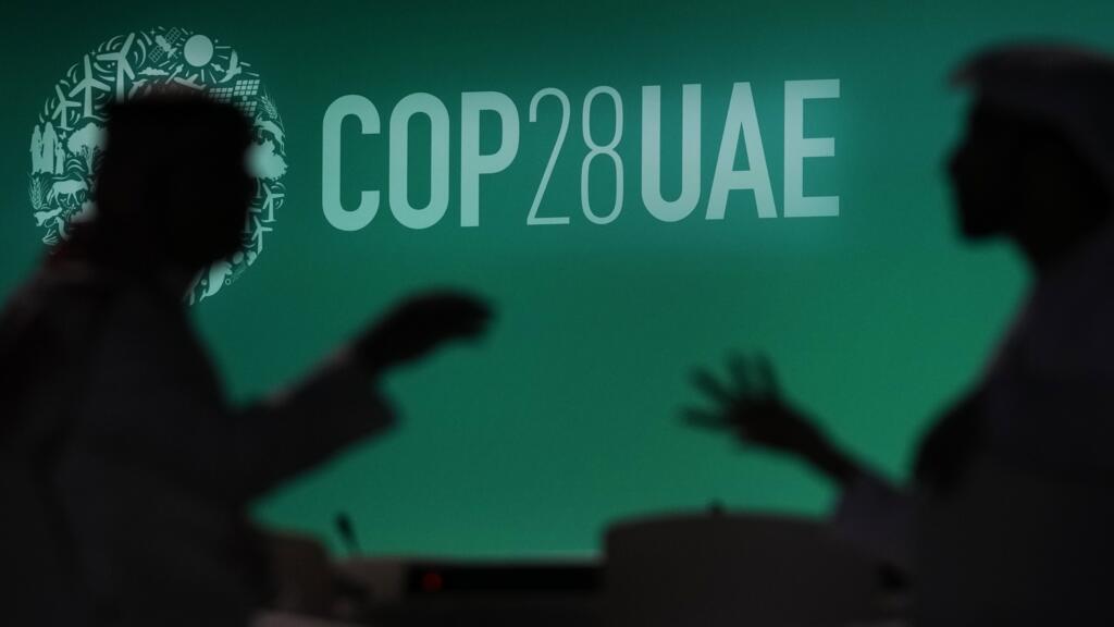 Alors que les négociations se durcissent à Dubaï durant la COP28, une question n’est pas encore tranchée. Où aura lieu la prochaine édition ?