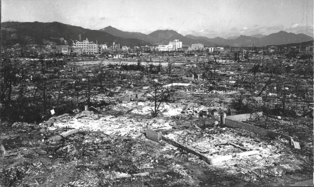 La dévastation causée par la bombe atomique à Hiroshima. Photo non datée.