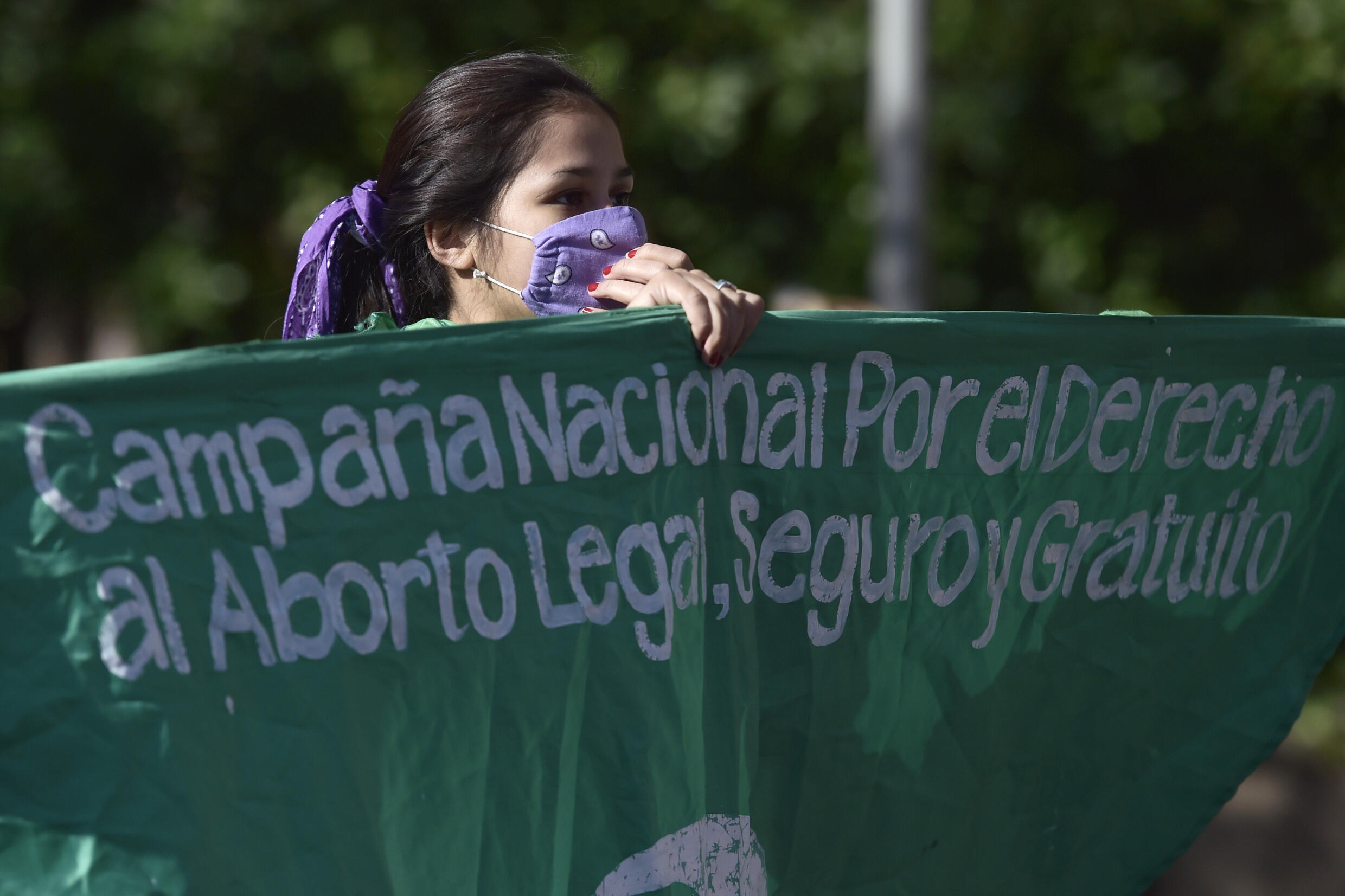 In Spain, abortions legal but barriers remain