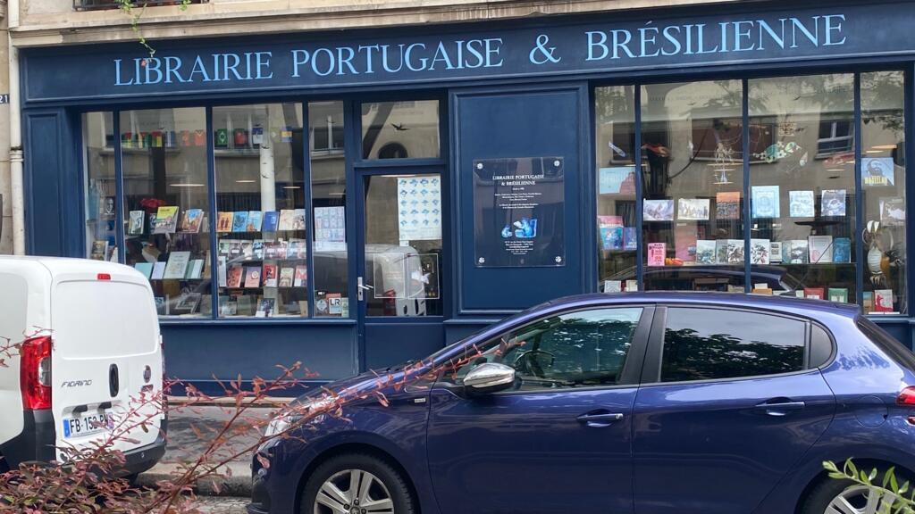 Há 38 anos a Livraria Portuguesa e Brasileira de Paris, a última do tipo na França, recebe clientes do mundo inteiro no 5° distrito da capital francesa.