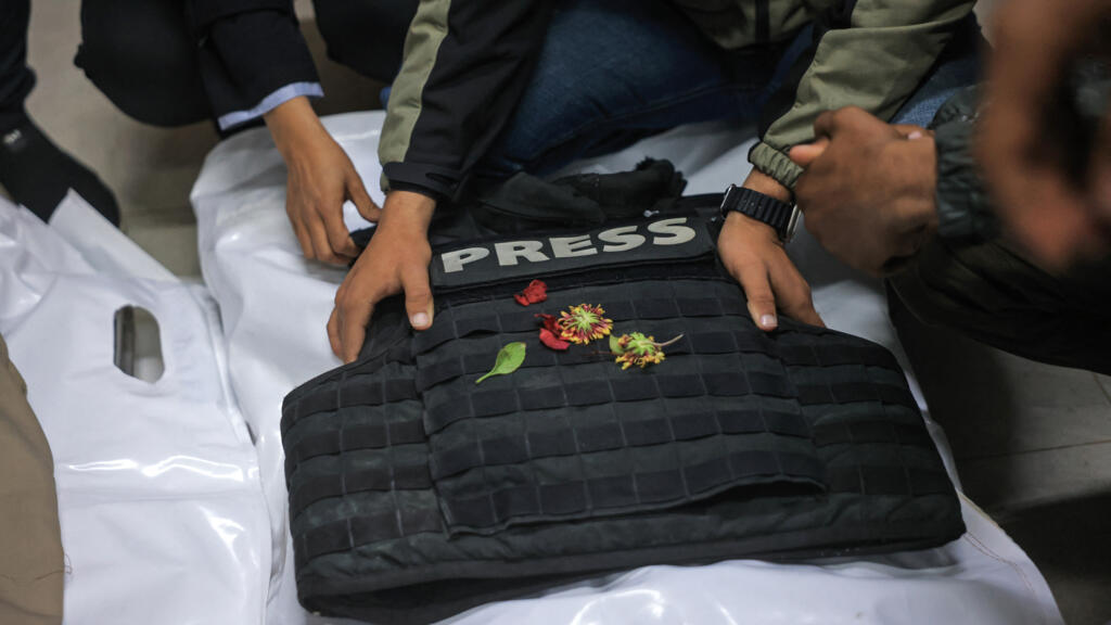 Journalistes tués à Gaza: leurs confrères rejettent les accusations israéliennes d'un «drone affilié au Hamas»