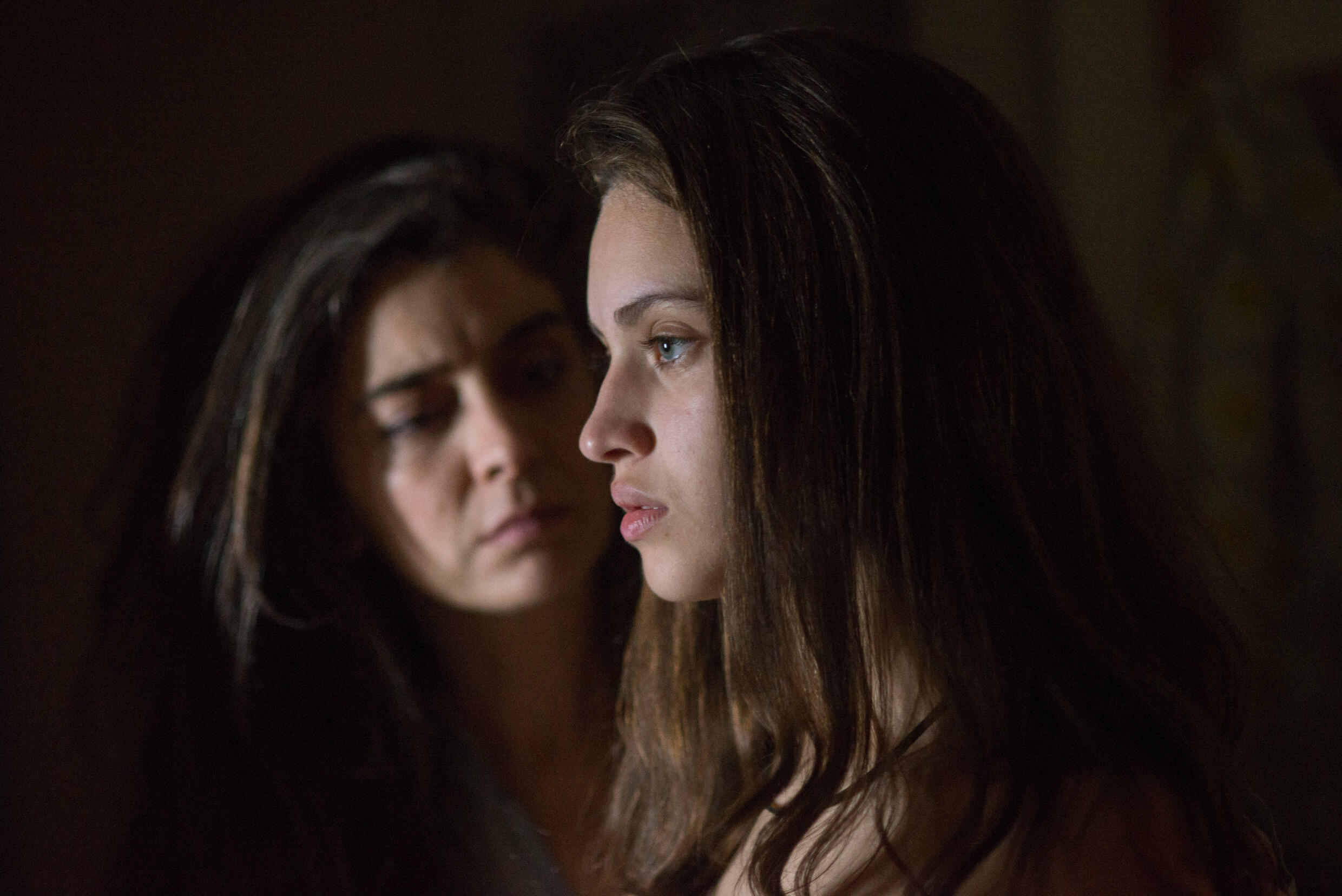 Luisa, la madre interpretada por Erica Rivas, y Ana, la hija adolescente interpretada por Ornella D'Elía, son las protagonistas de