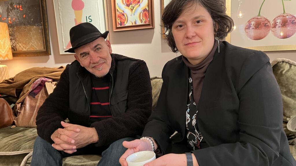 Rashid Masharawi and Laura Nikolov, producers of "From Ground Zero", in Paris on 7 November.