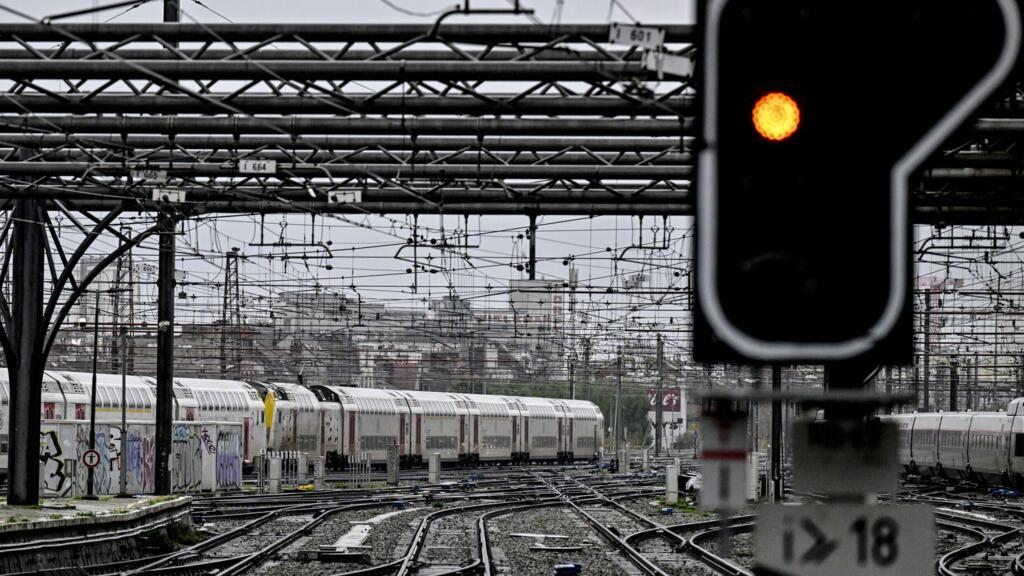 Belgique: accord budgétaire surprise en pleine grève